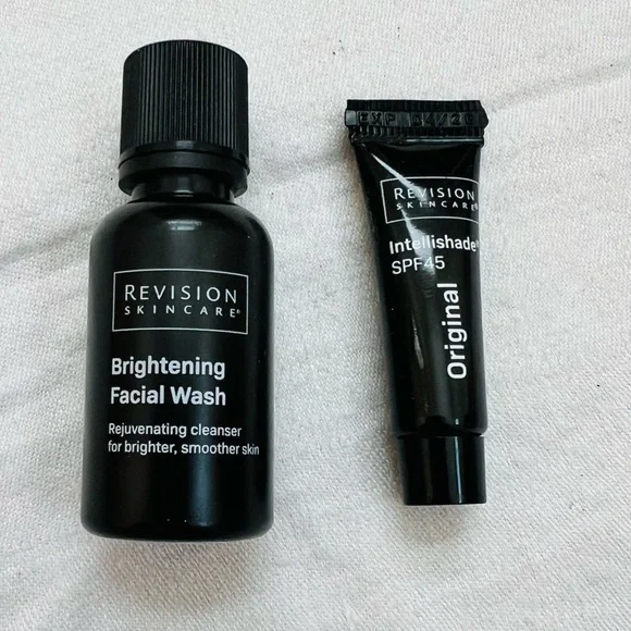 REVISION Brightening Facial Wash AND Inellishade SPF 45 Original SAMPLE SIZE New - Picture 1 of 2